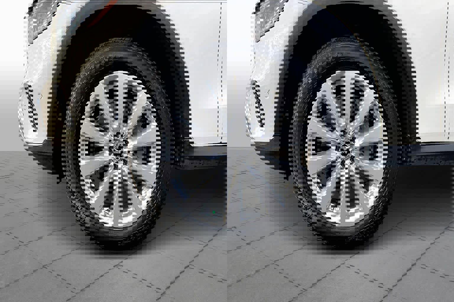 Certified 2021 Mercedes-Benz GLC 300 image 11