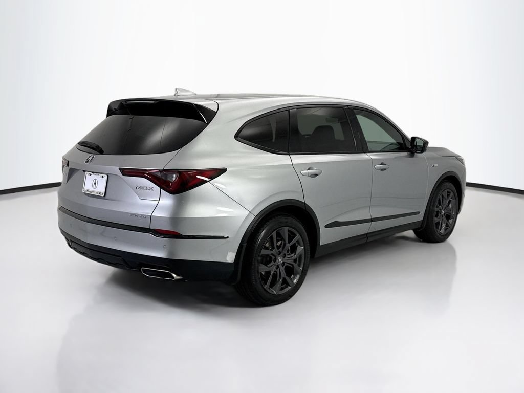 Used 2023 Acura MDX A-Spec AWD/4WD image 5