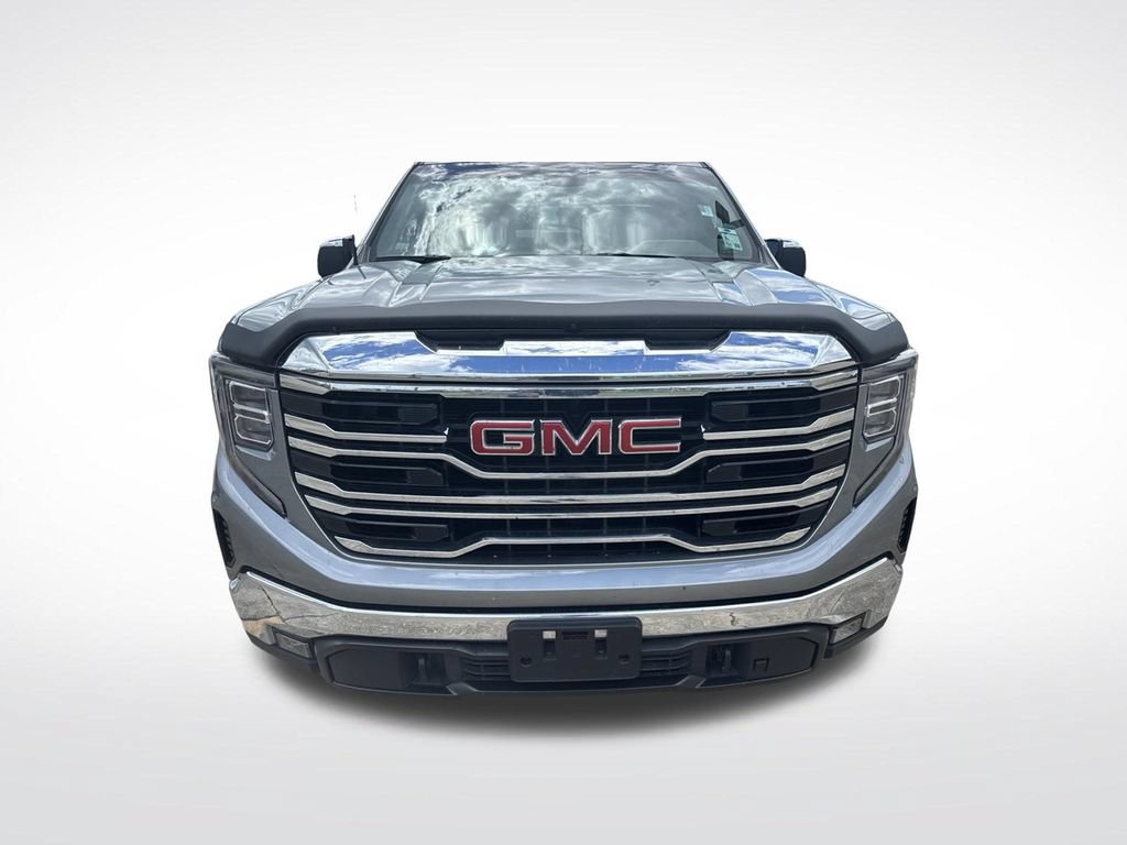 Used 2023 GMC Sierra 1500 SLT w/ SLT Premium Package AWD/4WD image 4