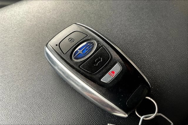 Used 2021 Subaru Outback Limited image 10