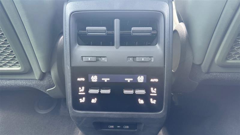 Used 2024 Porsche Macan 4 Electric AWD/4WD image 26
