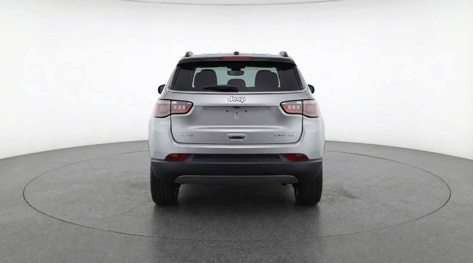 Used 2025 Jeep Compass Limited image 7