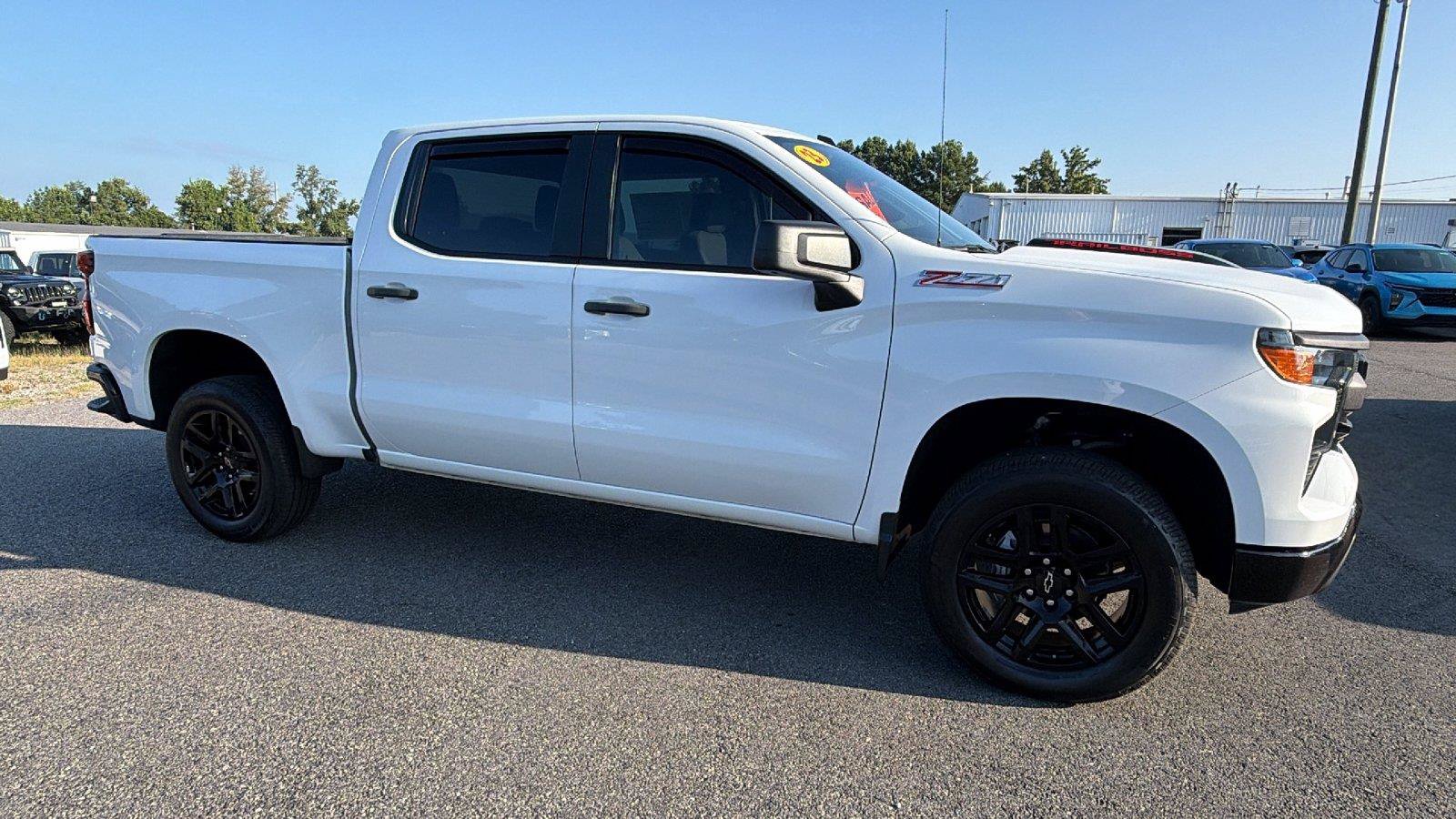 Used 2023 Chevrolet Silverado 1500 Custom Trail Boss AWD/4WD image 6
