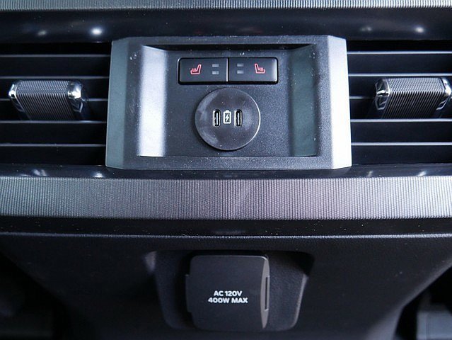 New 2025 Ford F250 Platinum image 32
