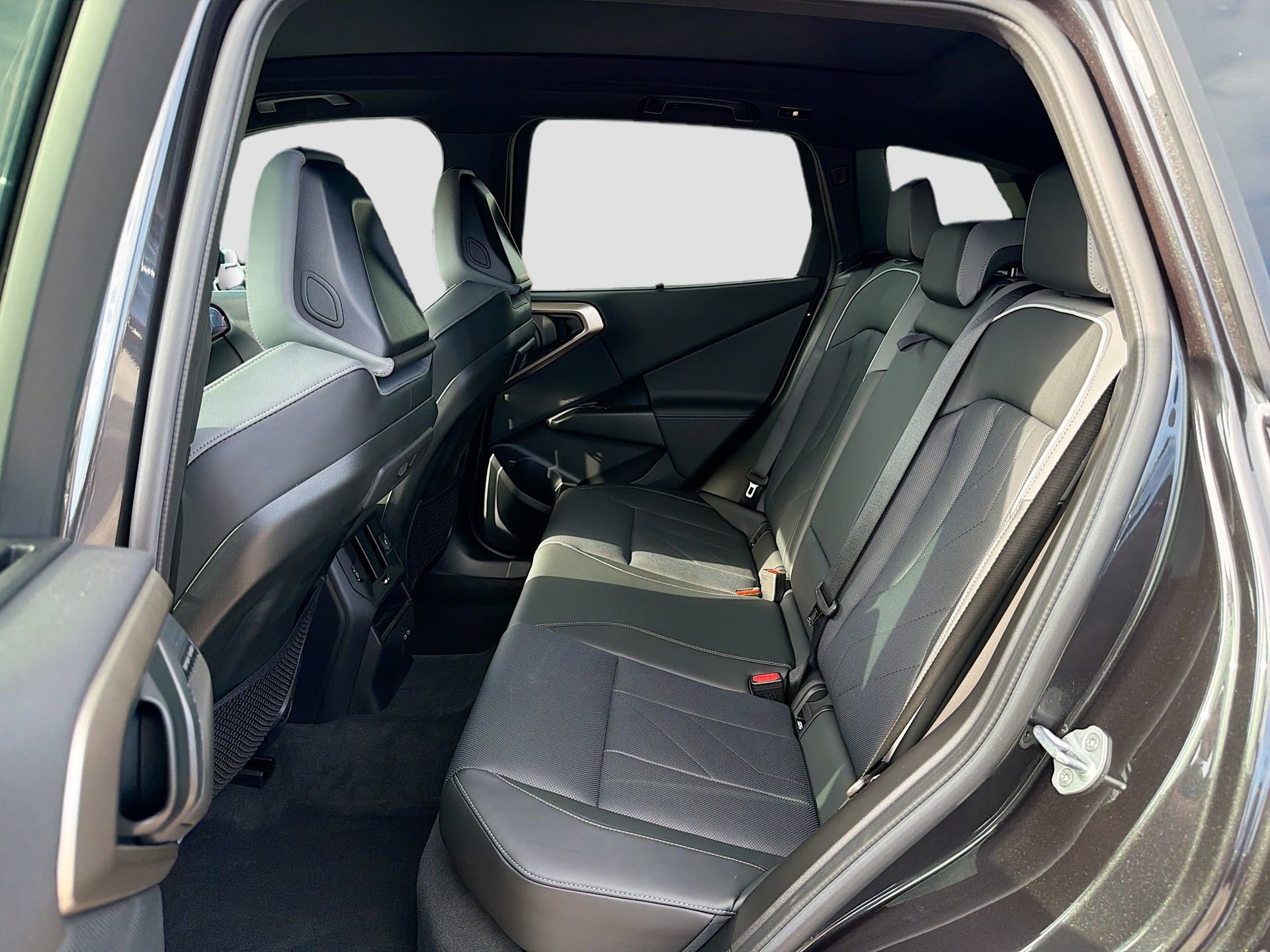 Used 2025 BMW X3 xDrive30i w/ Premium Package image 21