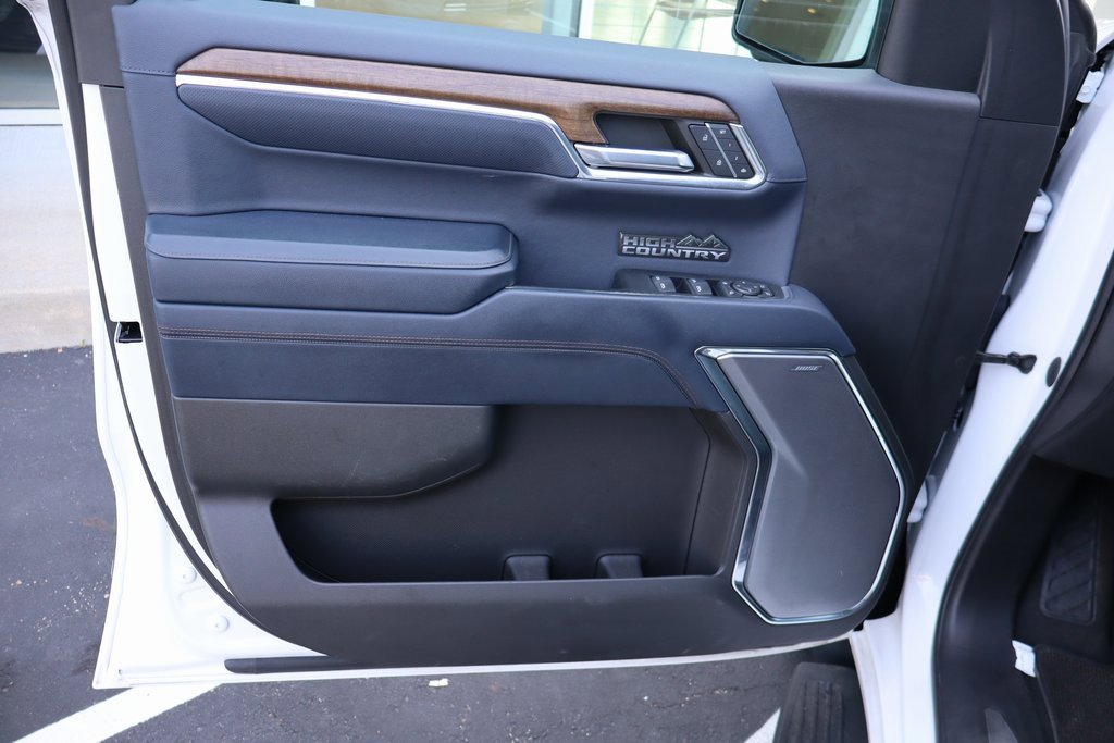 Used 2023 Chevrolet Silverado 1500 High Country w/ Z71 Off-Road Package image 25