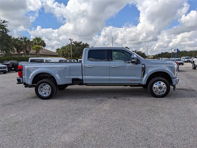 Used 2026 Ford F450 Platinum w/ Platinum Plus Package image 3