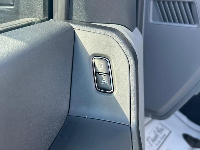 New 2026 Ford F250 XL w/ FX4 Off-Road Package image 27