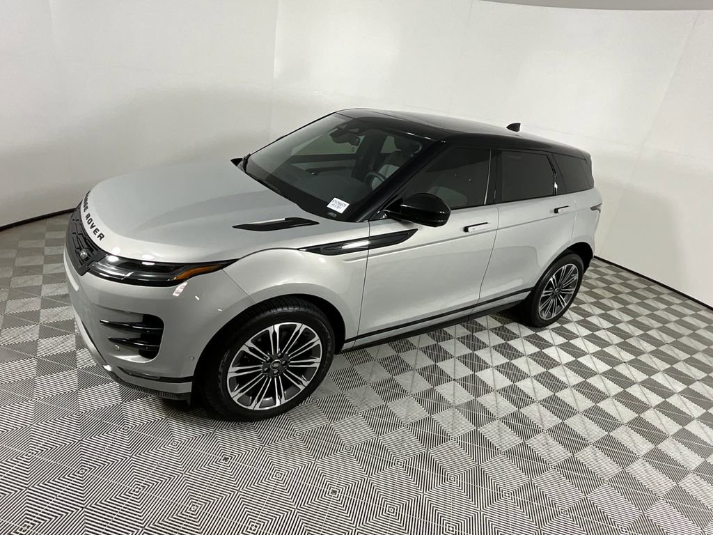 Used 2026 Land Rover Range Rover Evoque Dynamic SE AWD/4WD image 5