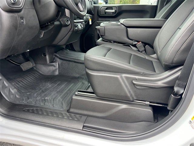 Certified 2025 GMC Sierra 2500 Pro w/ Convenience Package image 9