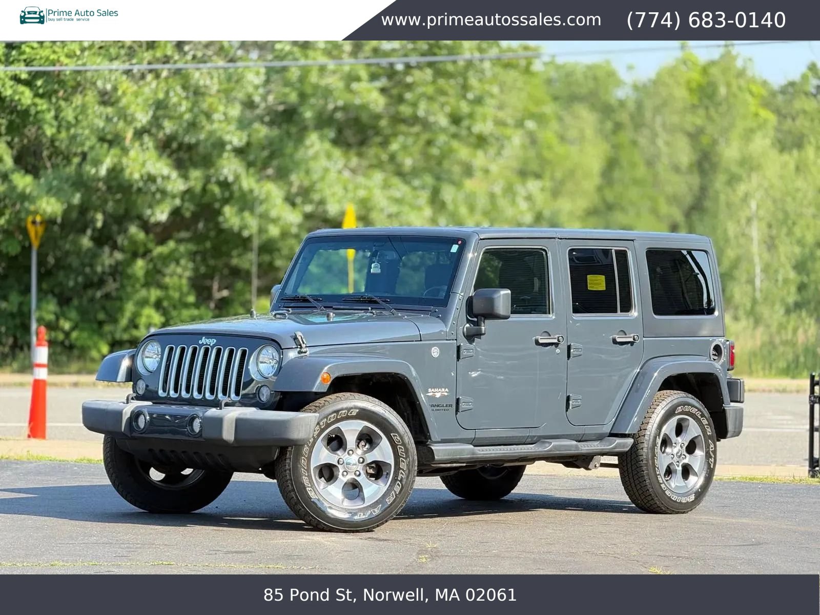 Used 2016 Jeep Wrangler Unlimited Sahara w/ Dual Top Group AWD/4WD image 4