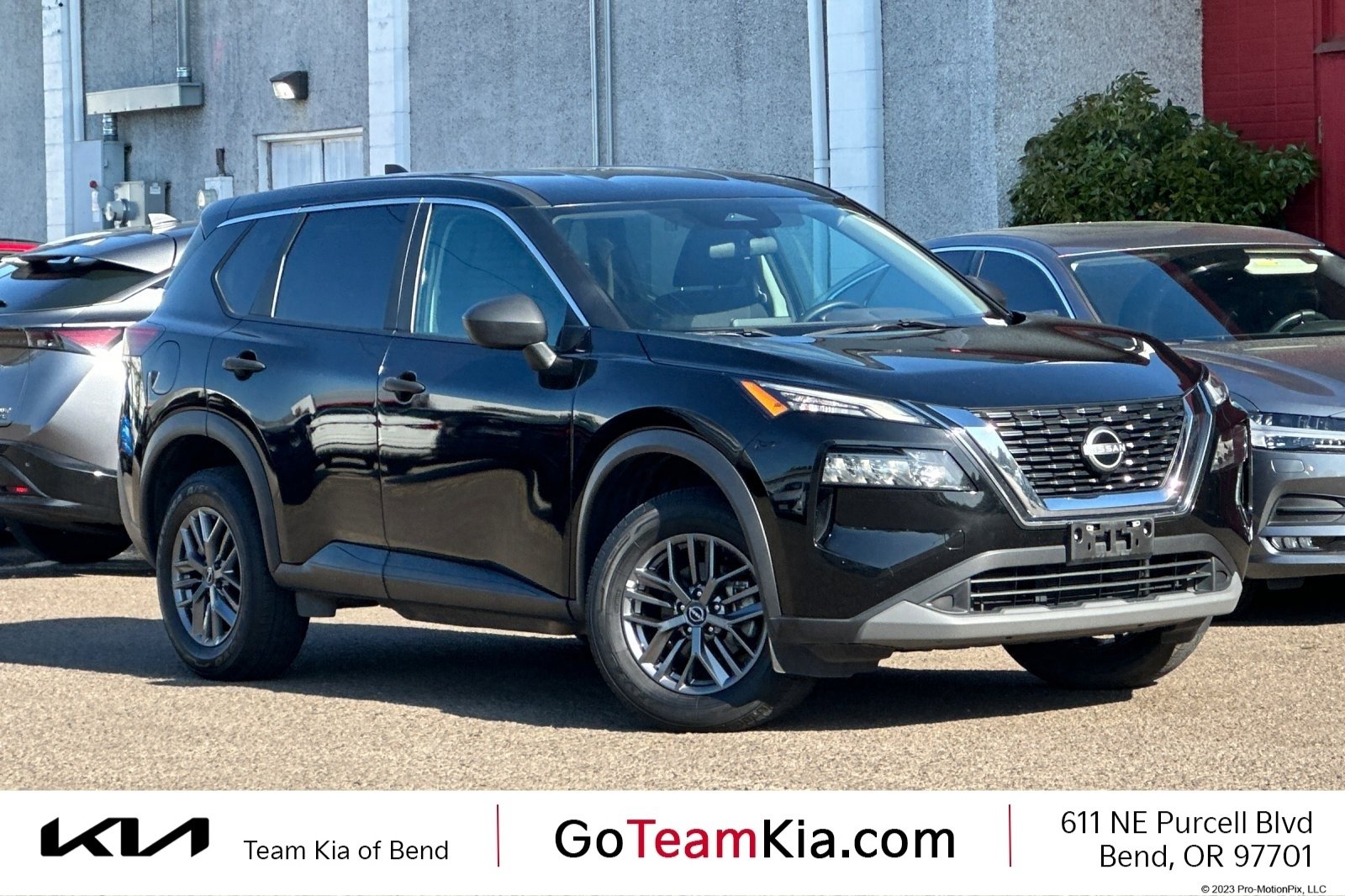 Used 2023 Nissan Rogue S