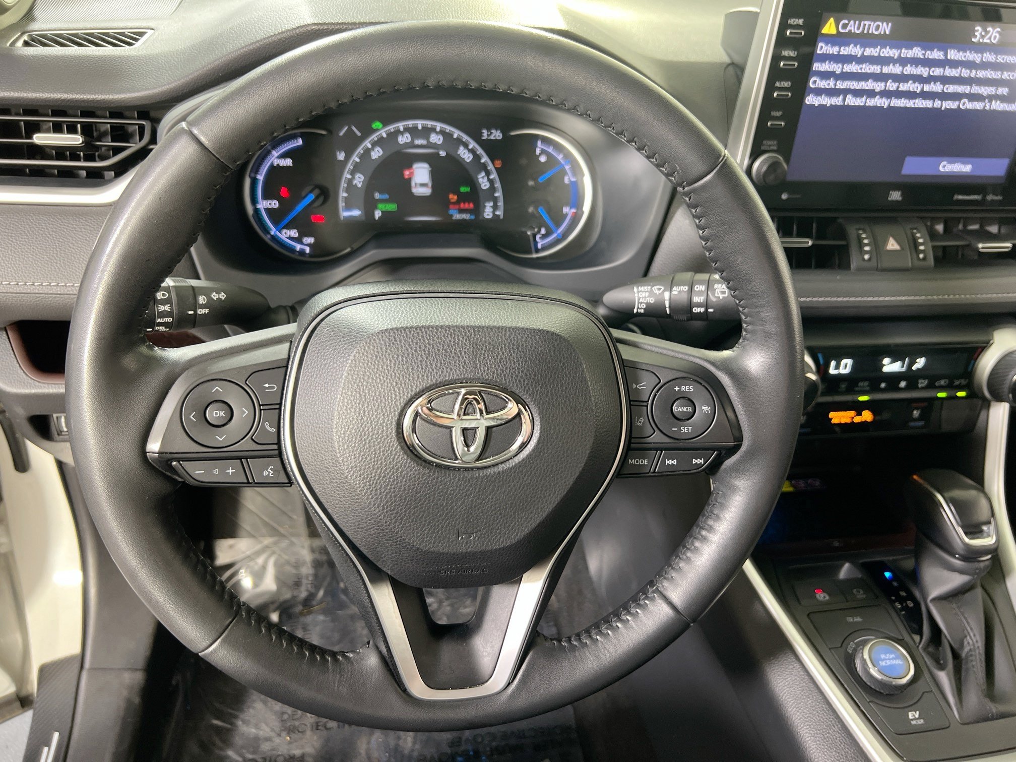 Used 2022 Toyota RAV4 Limited AWD/4WD image 11