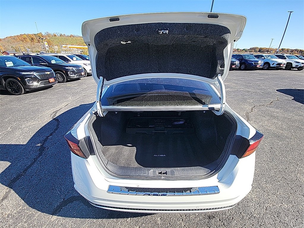 Used 2022 Nissan Altima 2.5 SV image 31