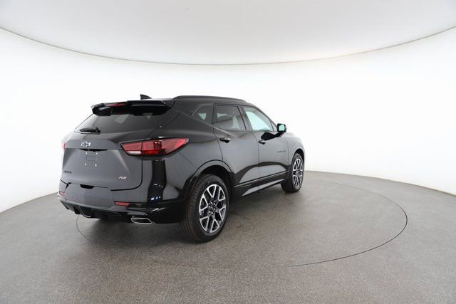 Used 2025 Chevrolet Blazer RS image 17