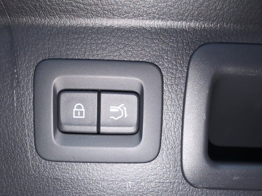 New 2026 MAZDA CX-50 AWD 2.5 S w/ Cargo Package image 4