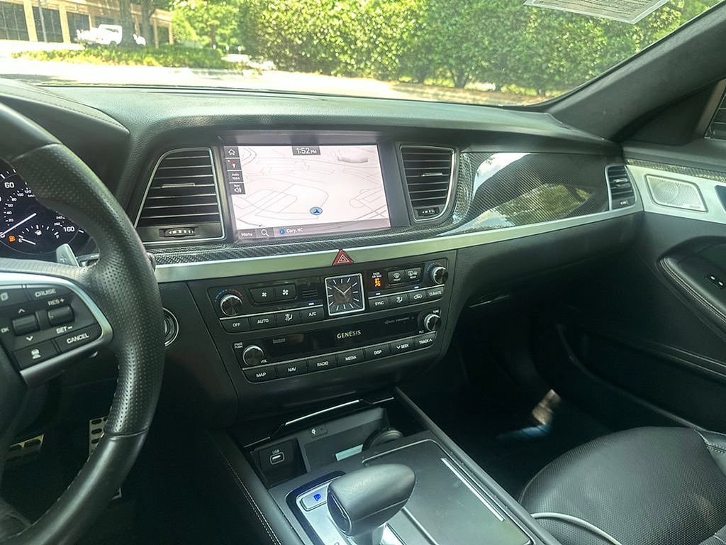 Used 2020 Genesis G80 3.3T Sport RWD image 9
