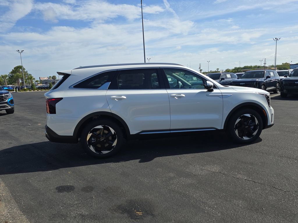 New 2026 Kia Sorento EX image 9