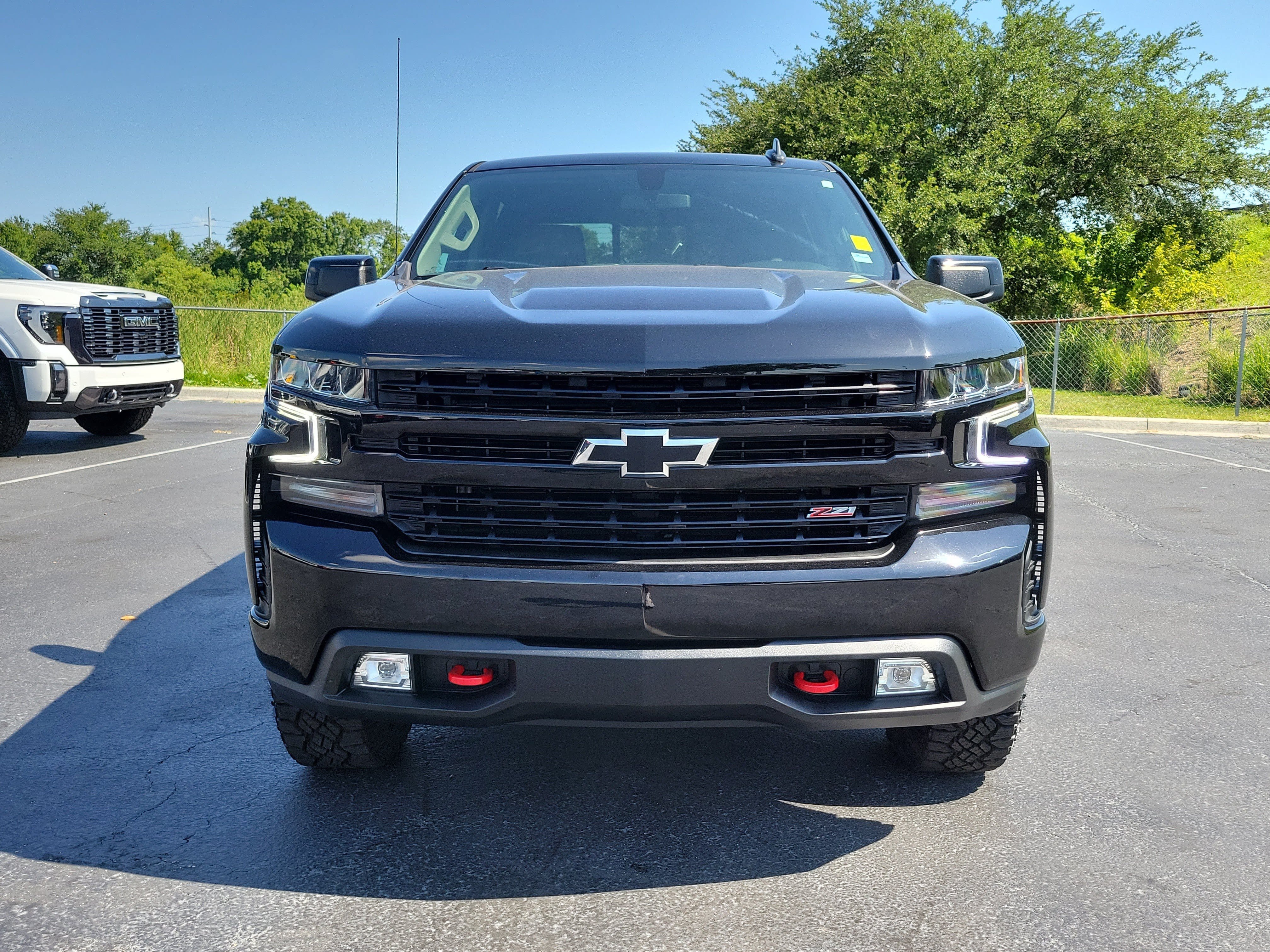 Used 2021 Chevrolet Silverado 1500 LT Trail Boss w/ Convenience Package II AWD/4WD video 2