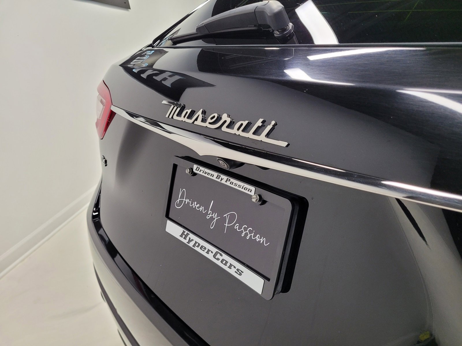 Used 2018 Maserati Levante GranSport image 72