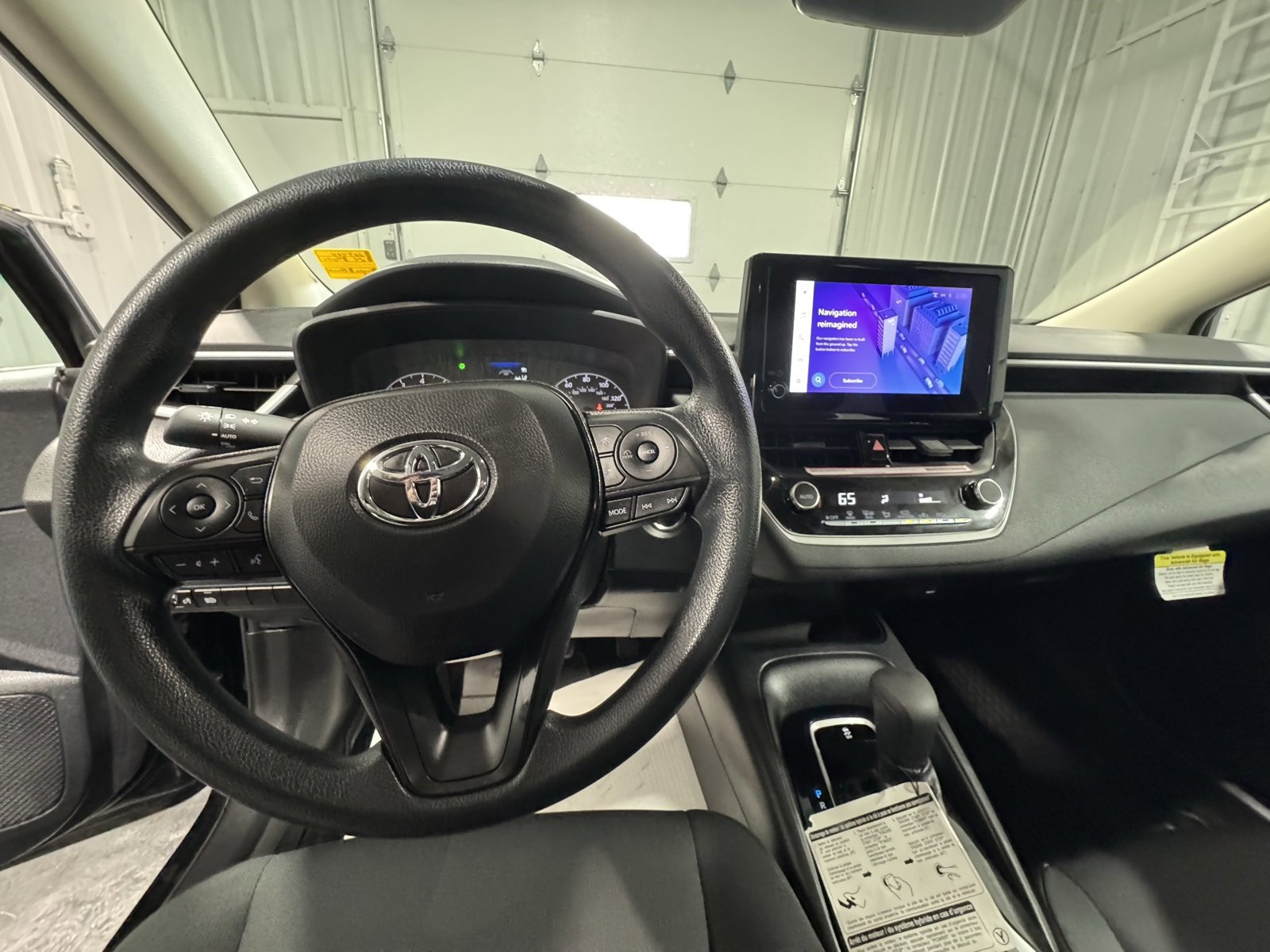 Used 2024 Toyota Corolla LE w/ LE Convenience Package image 25