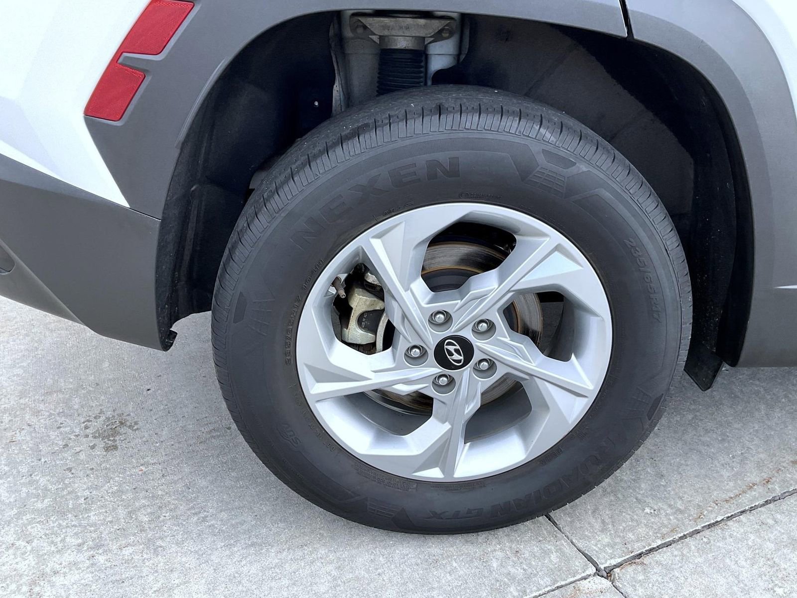 Certified 2024 Hyundai Tucson SEL AWD/4WD image 22