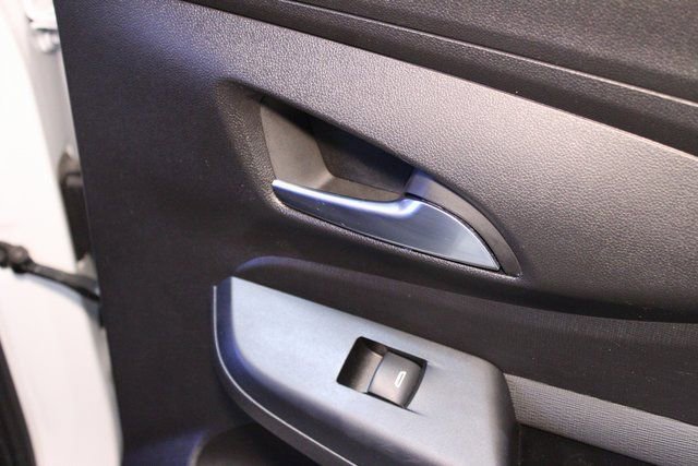 Certified 2025 Buick Envista Sport Touring w/ Convenience II Package FWD image 9