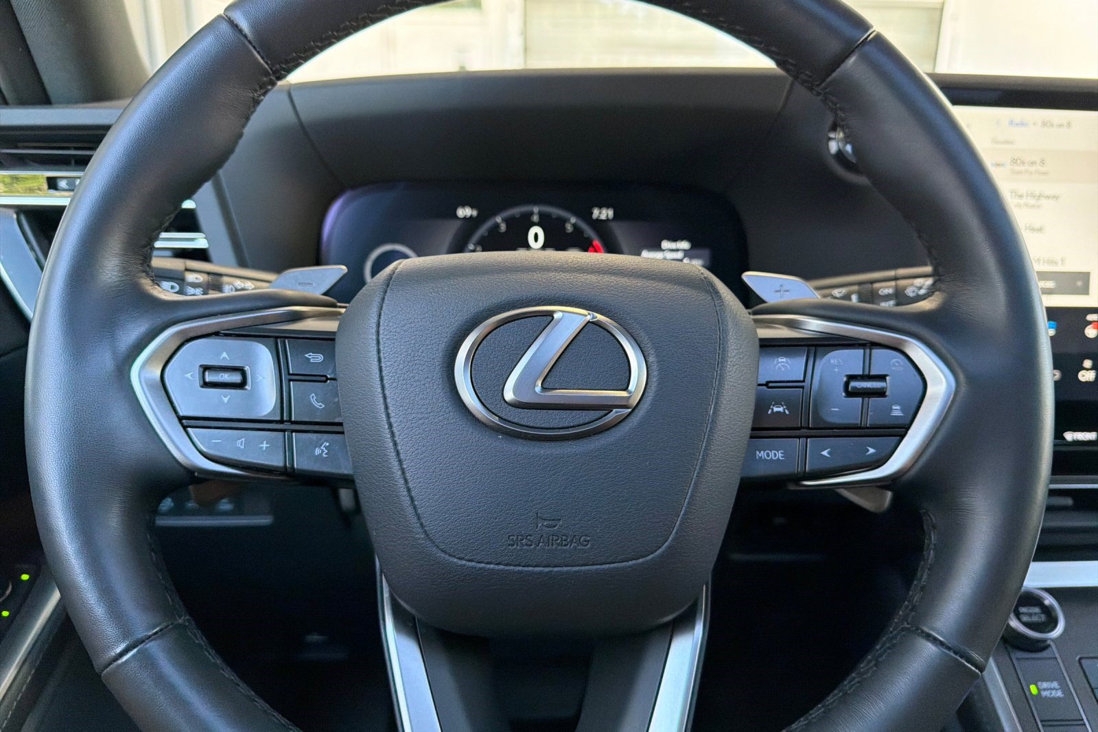 Certified 2025 Lexus GX 550 w/ Accessory Package (Z1) AWD/4WD image 29