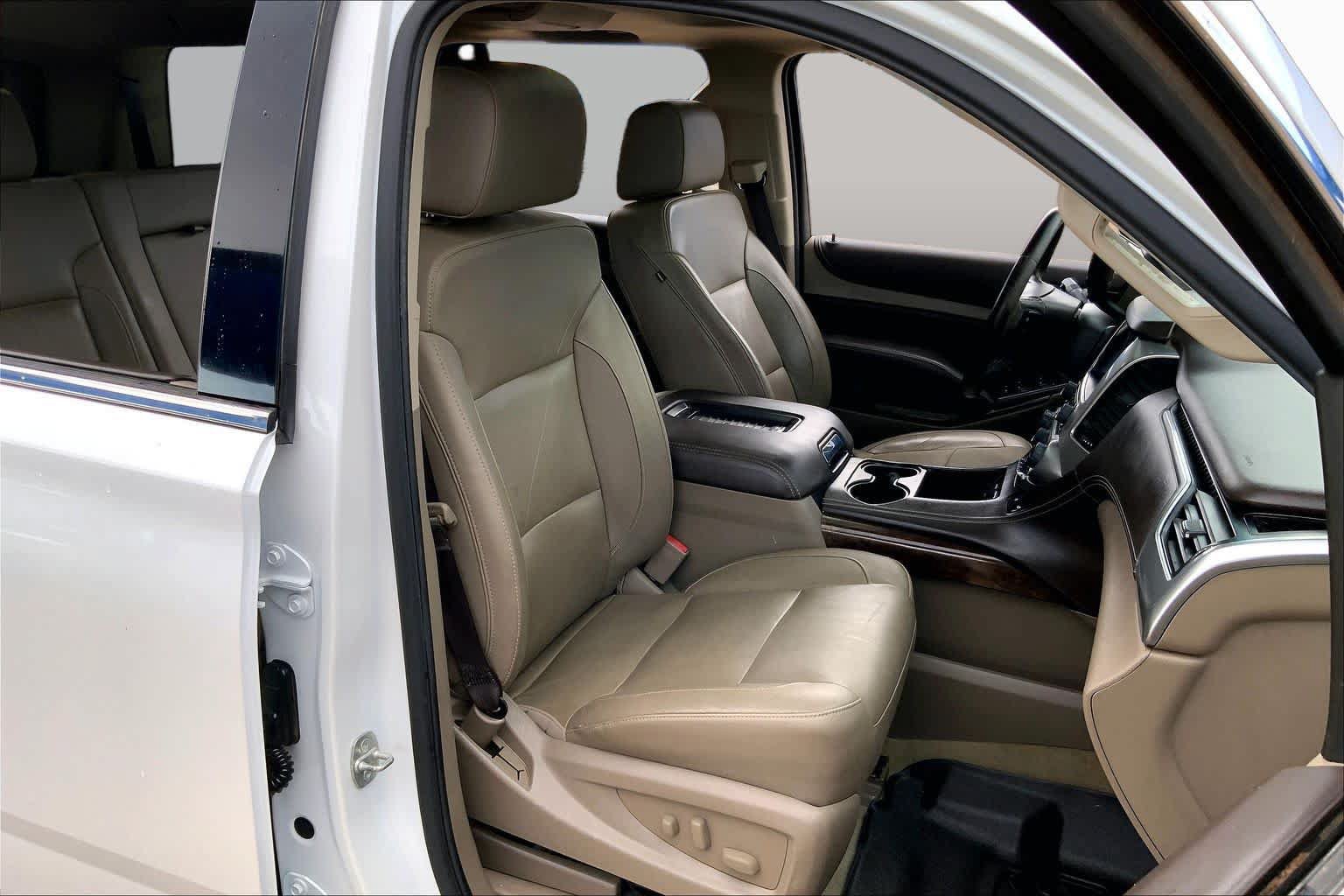 Used 2017 Chevrolet Tahoe LT RWD image 9