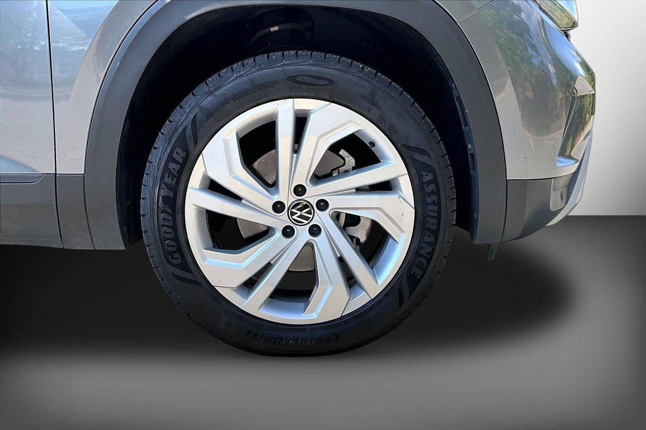 Used 2023 Volkswagen Atlas SE AWD/4WD image 33