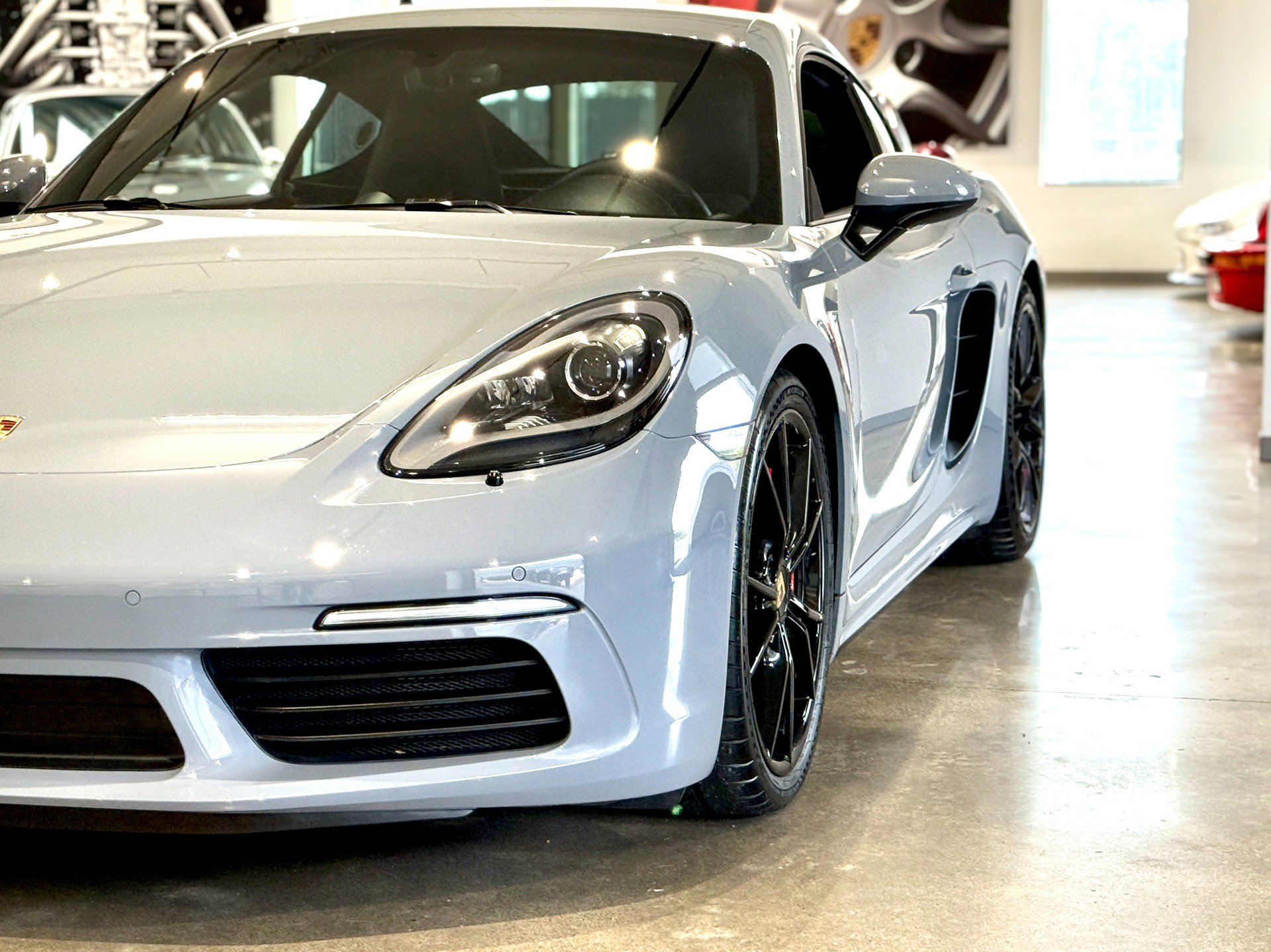 Used 2025 Porsche 718 Cayman S image 44