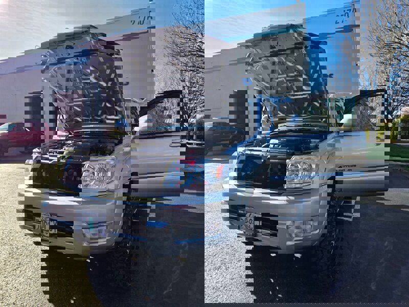 Used 2003 Toyota 4Runner Limited AWD/4WD image 25