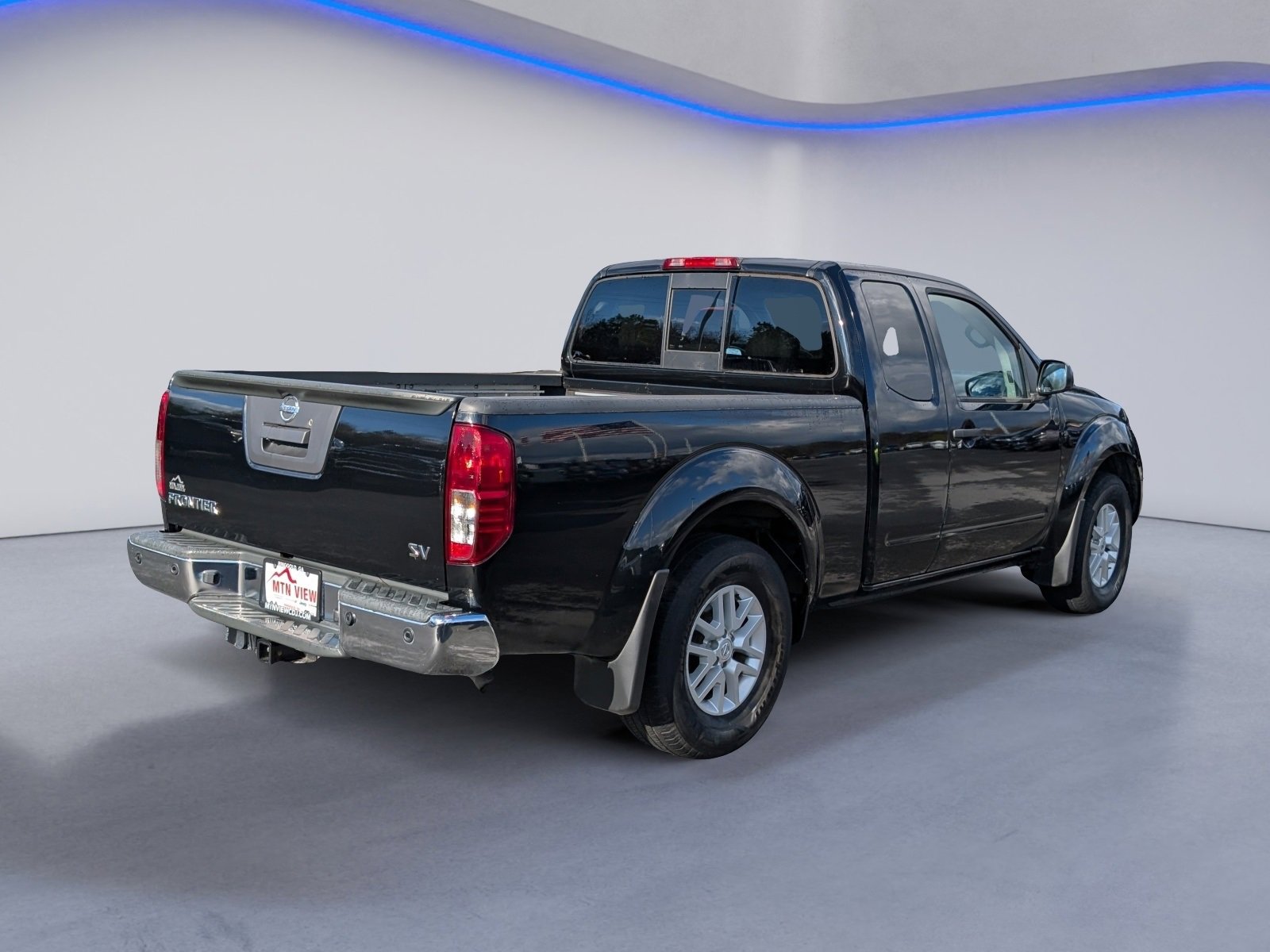 Used 2020 Nissan Frontier SV image 8