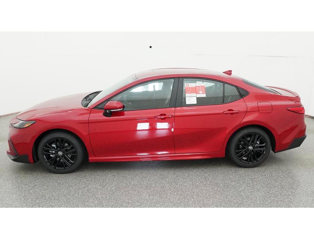 New 2026 Toyota Camry SE FWD image 4