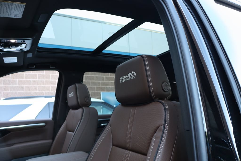 New 2026 Chevrolet Tahoe High Country AWD/4WD image 34