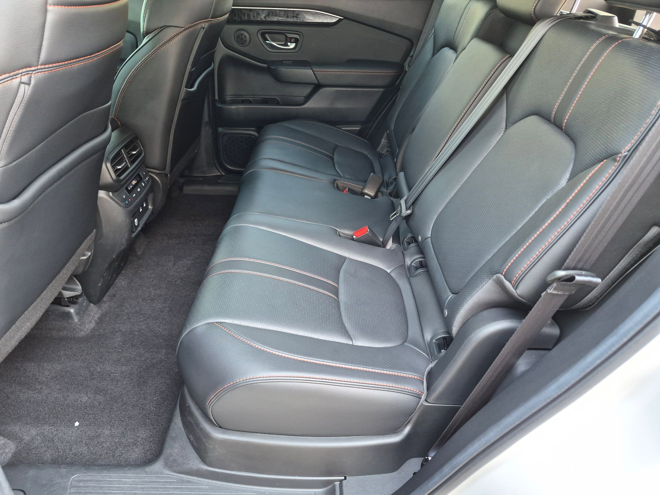 Certified 2026 Honda Passport TrailSport Elite image 25