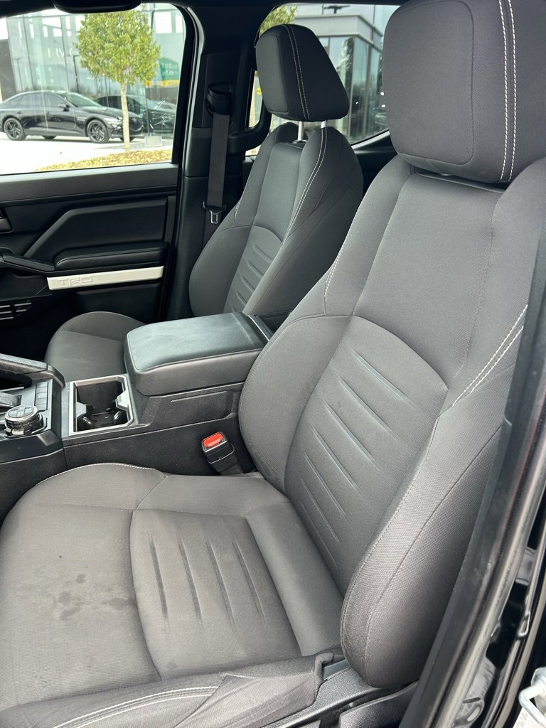 Used 2024 Toyota Tacoma TRD Off-Road image 11