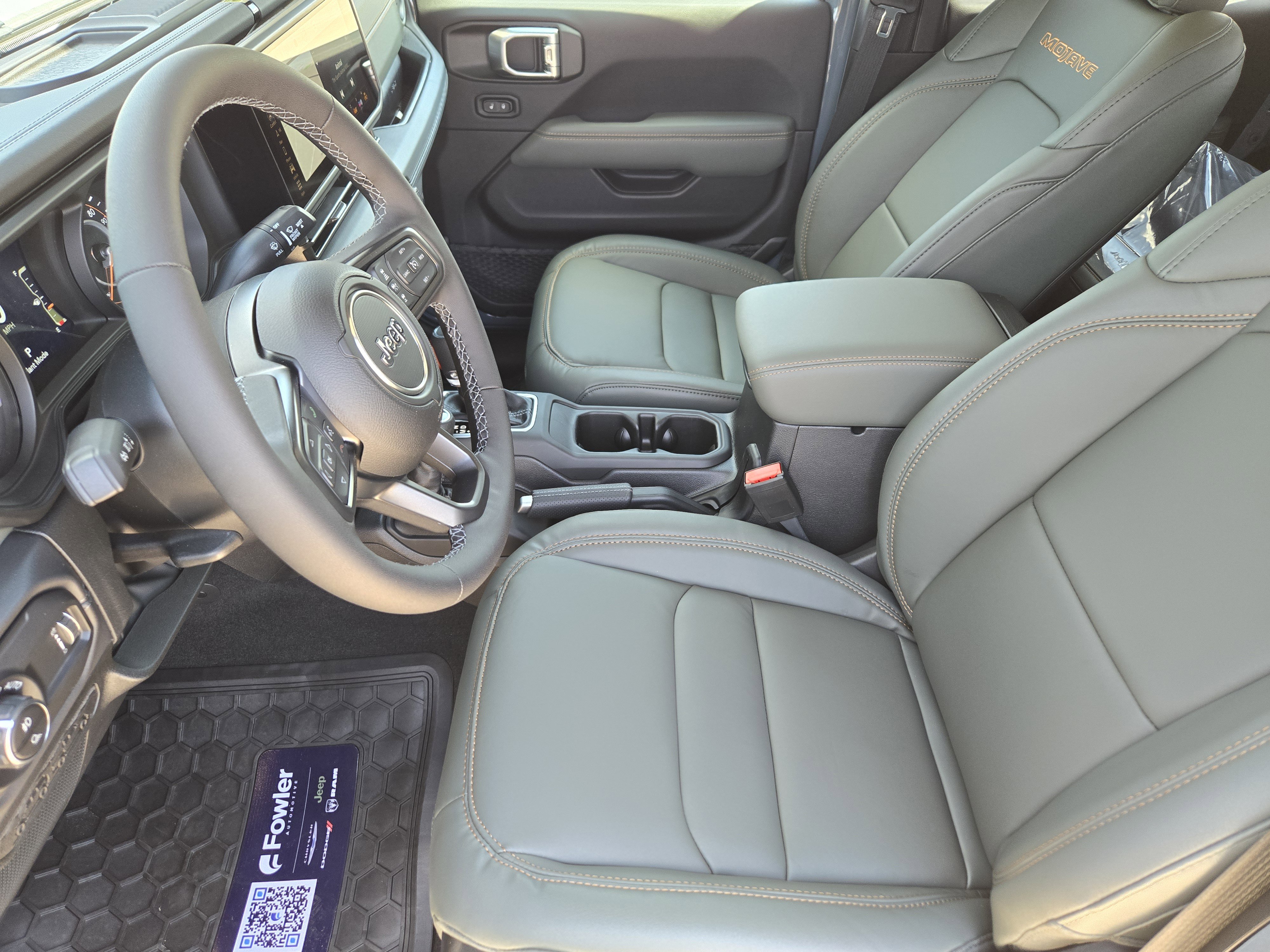 New 2026 Jeep Gladiator Mojave AWD/4WD image 10
