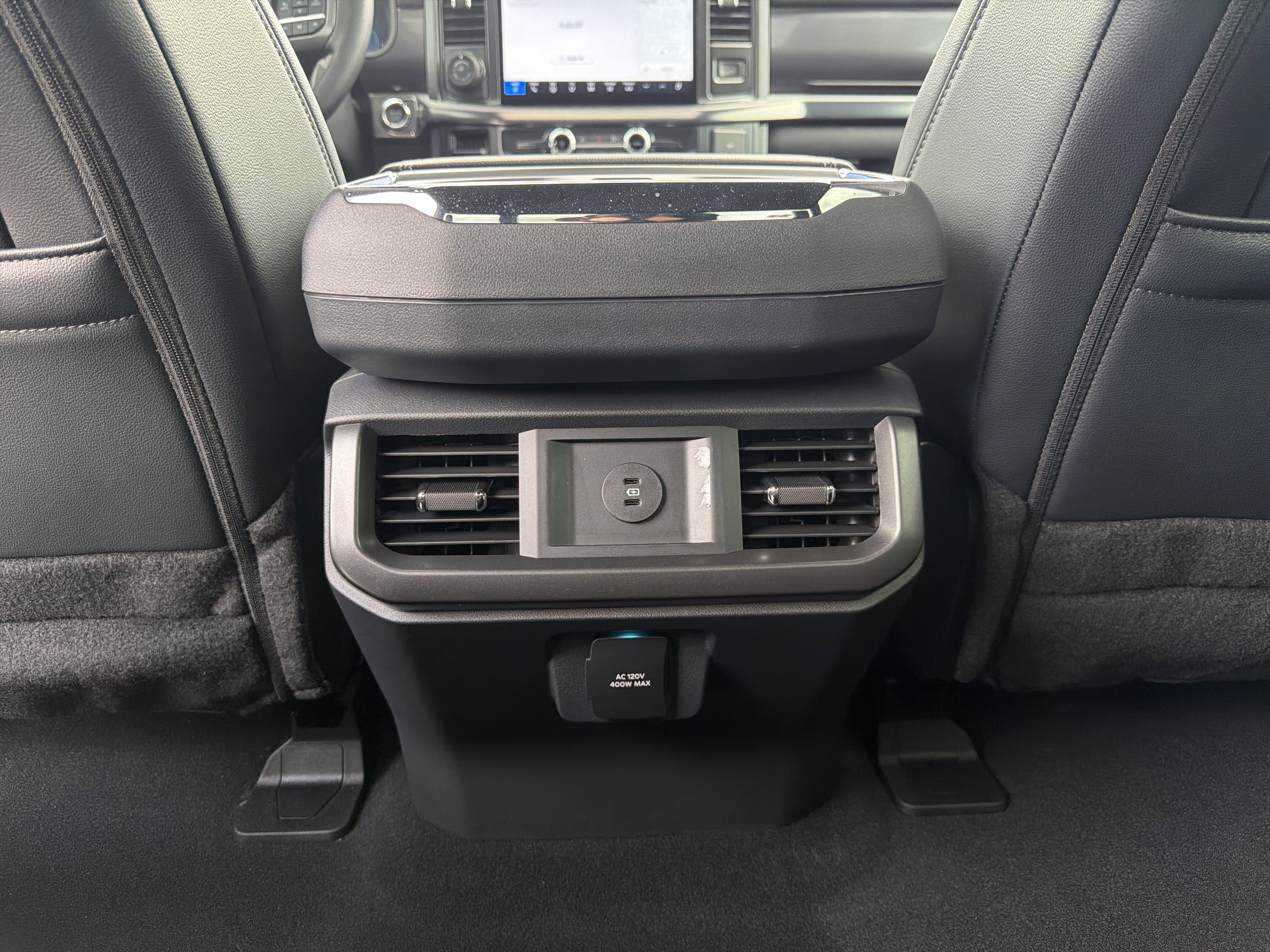 Used 2025 Ford F150 Lariat AWD/4WD image 44