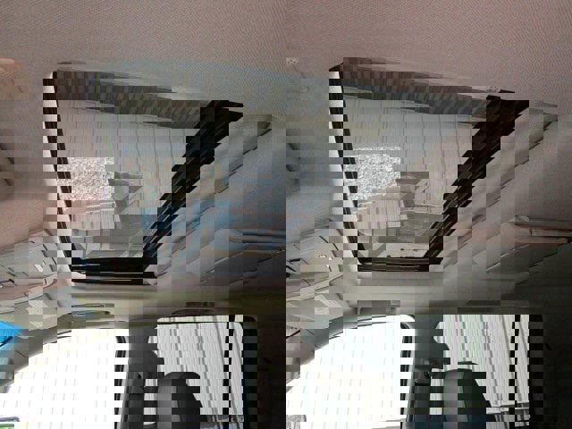 Used 2015 Chevrolet Suburban LTZ image 16