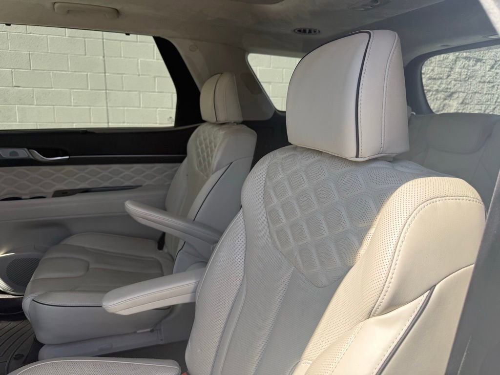 Used 2021 Hyundai Palisade Calligraphy image 29
