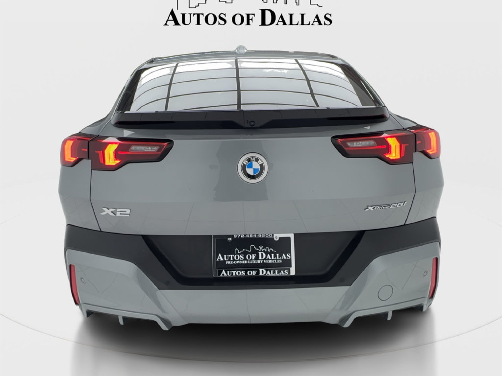 Used 2025 BMW X2 xDrive28i AWD/4WD image 10