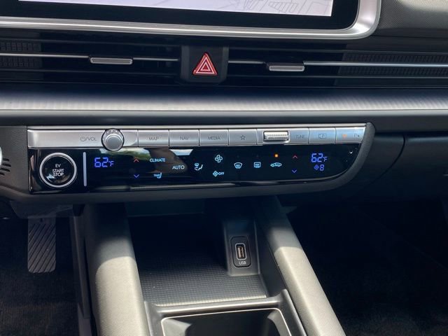 Used 2025 Hyundai Ioniq 6 SE image 21