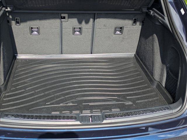 Used 2019 Porsche Macan S AWD/4WD image 6