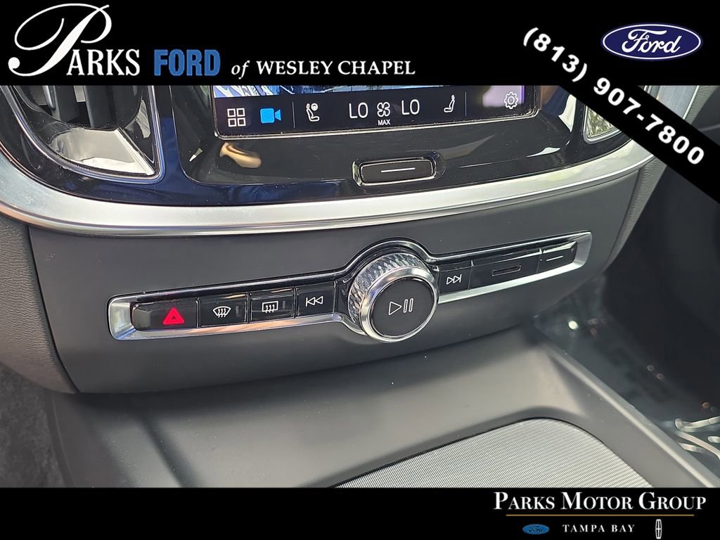 Used 2024 Volvo S60 B5 Plus AWD/4WD image 23