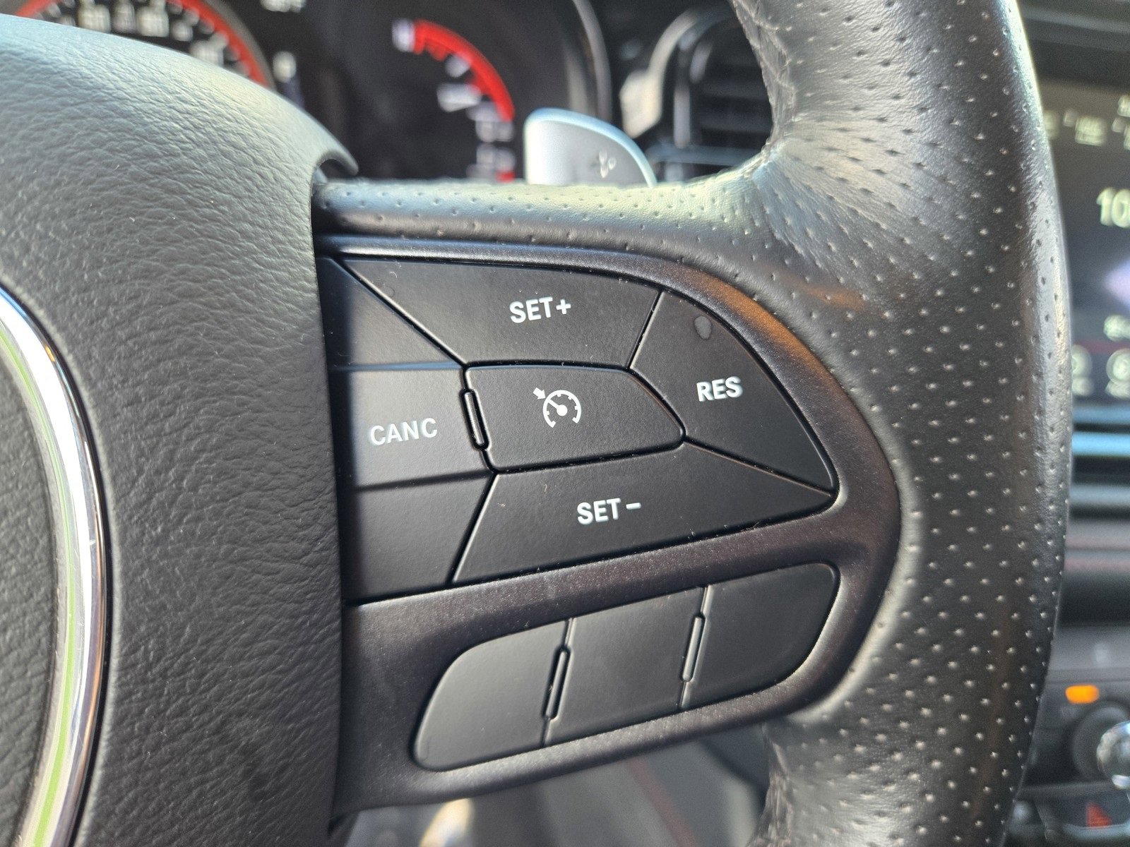 Used 2023 Dodge Durango GT image 18