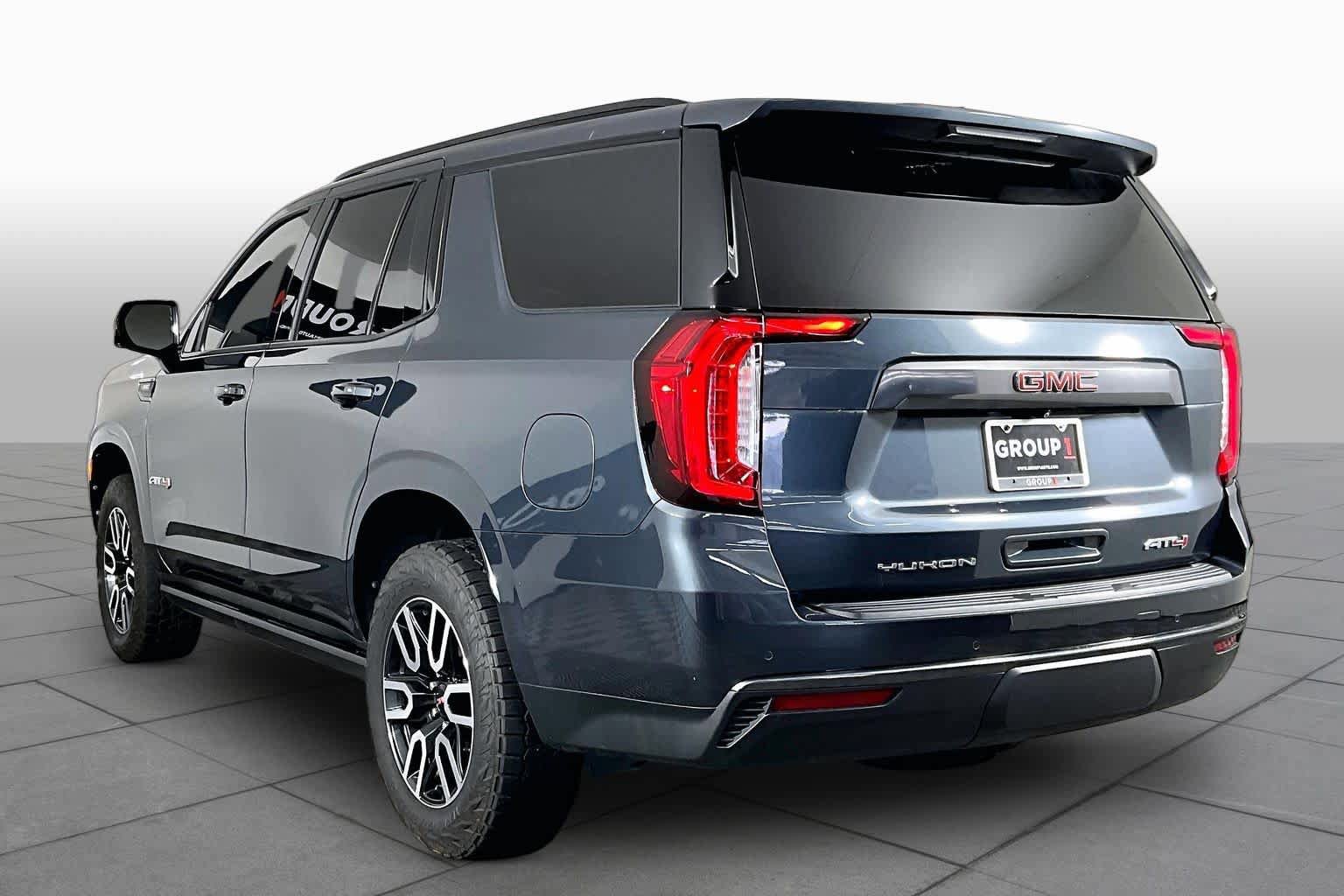 Used 2021 GMC Yukon AT4 w/ AT4 Premium Plus Package AWD/4WD image 12