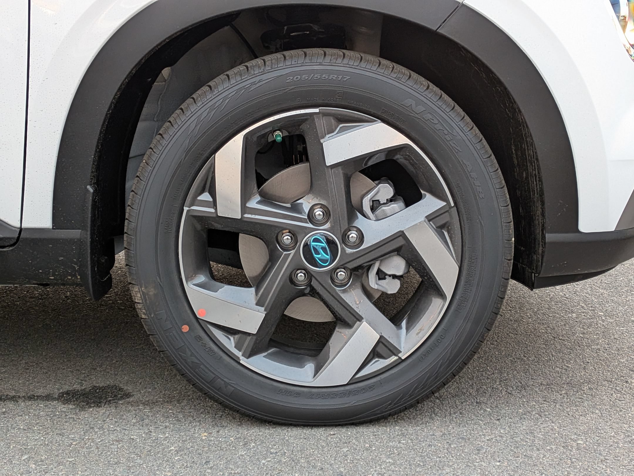 New 2026 Hyundai Venue SEL FWD image 7