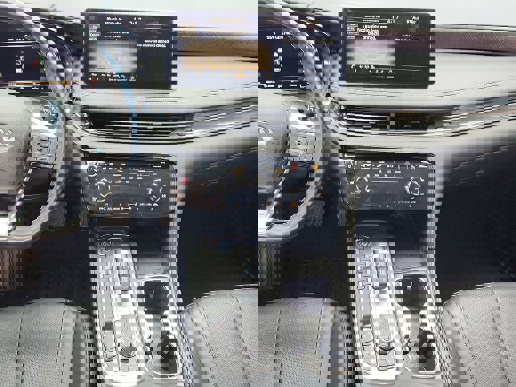 Used 2022 INFINITI QX60 Sensory w/ Cargo Package image 11