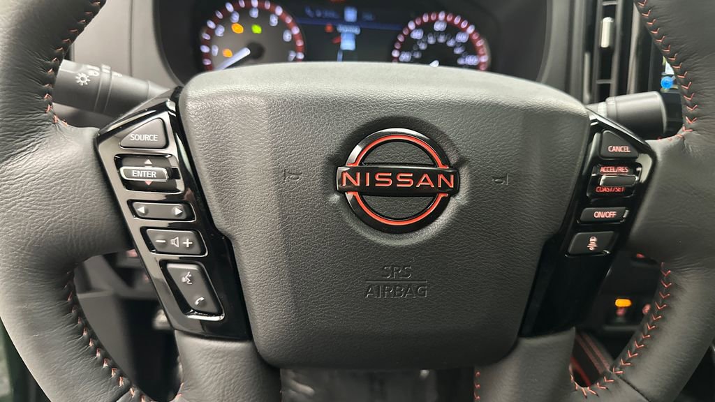 Used 2025 Nissan Frontier PRO-4X w/ Pro Premium Package image 15